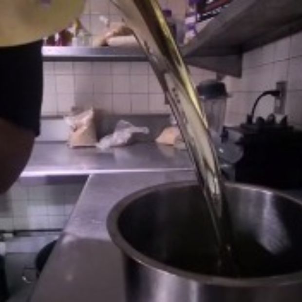 Aceite de Cocina en Drenajes Provoca Taponamientos e Inundaciones en Baja California